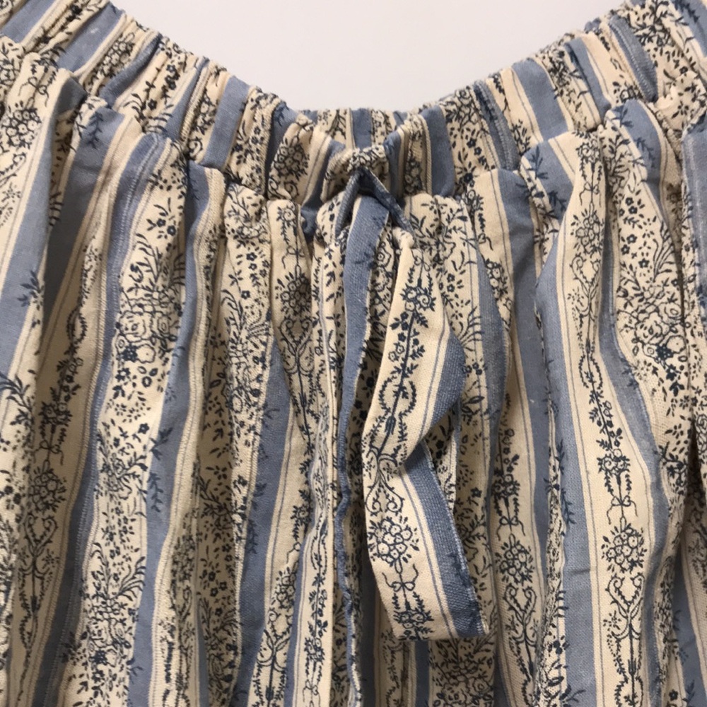 Aureum Lakeland Floral Striped Peasant Top - Picture 3 of 9